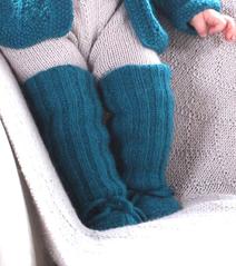 Miou's knitted booties makes Babyccino Kids top 10 list!